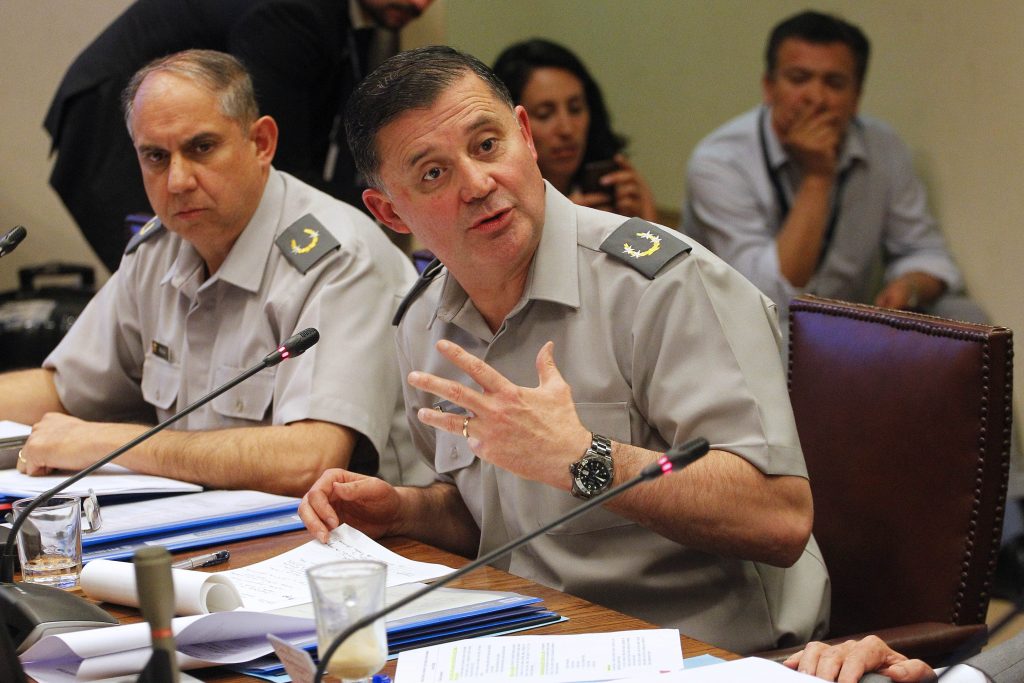 General Martínez dijo que es grave la desconfianza que hay hacia el Ejército