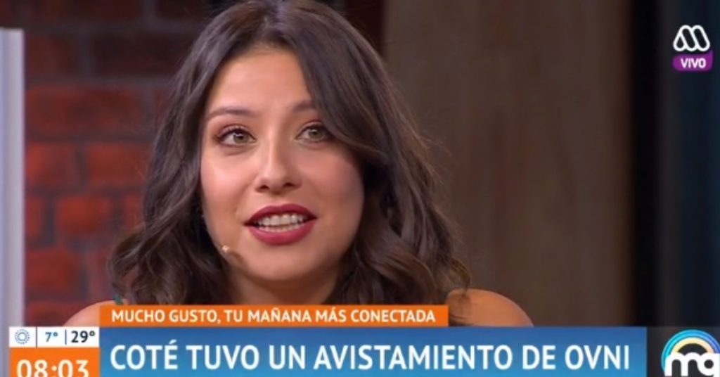“Me recé todo el rosario”: Coté Quintanilla habría visto un “ovni” mientras conducía en Santiago