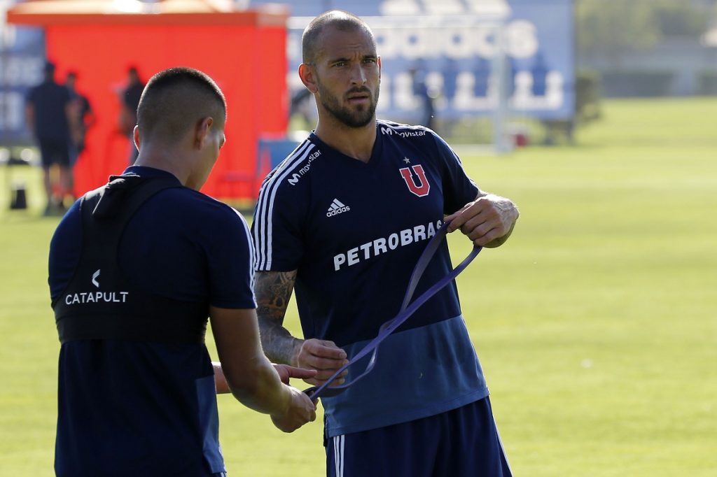 Lucas Aveldaño toda tiene fe: “Es difícil ver así a la U en la tabla, pero no hay que decaer”