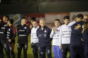 [VIDEO] Así fue la emotiva bienvenida de Chile Sub 17 a Juan Pinto Durán tras clasificar al Mundial de Brasil