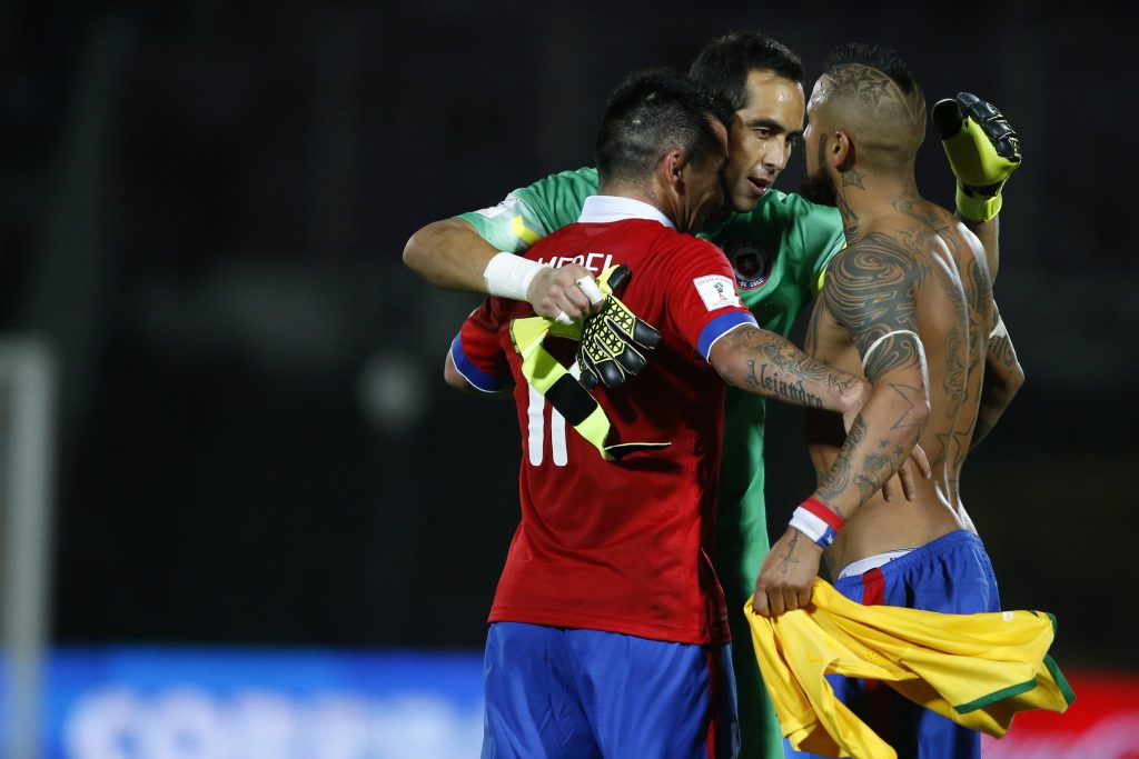 La  parodia que busca reunir a los históricos de  la “Roja” al puro estilo de Avengers para la Copa América