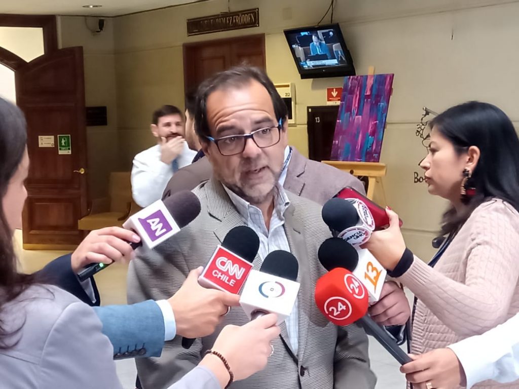Diputado Mulet: “Se sigue engañando a la ciudadanía con los Medidores Inteligentes”