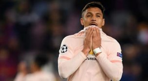 En Inglaterra aseguran que Manchester United quiere pagar millonaria cifra para que Alexis se vaya del club