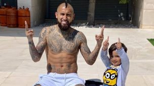 [FOTO] Arturo Vidal aparece con su hijo menor y se da fuerzas para la recta final de la temporada en Europa