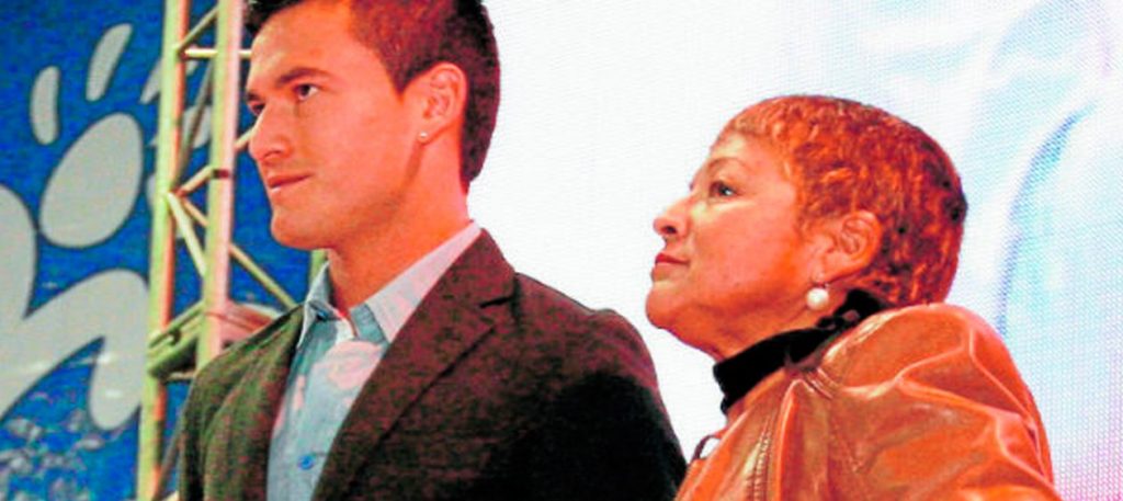 Mamá de Charles Aránguiz y vinculaciones con el narcotráfico: “No me preocupa, mi hijo conoce mucha gente”