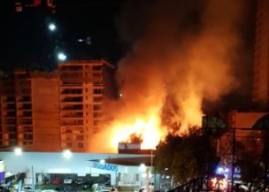 Incendio en cité de Ñuñoa dejó en la calle a más de 20 familias de inmigrantes