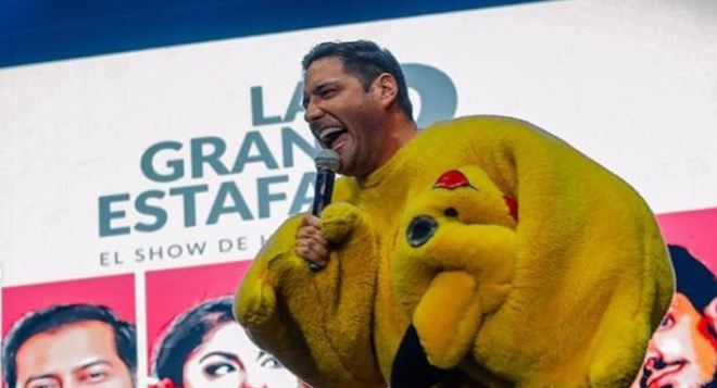 Pancho Saavedra debutó en el stand up con ácidos chistes: “Esto es como el Festival de Viña del humor, pero sin la Jani Dueñas”