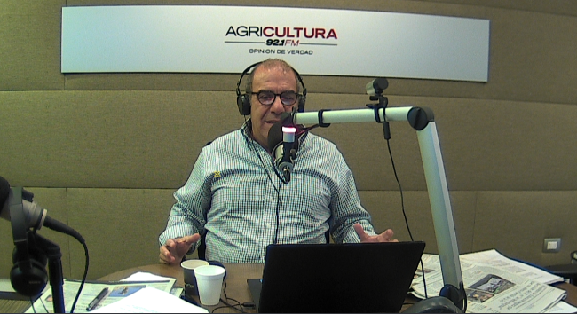 Checho Hirane por revisión de mochilas en el Instituto Nacional: “¿Por qué alguien se opone si no tiene nada que temer?”