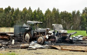 Queman siete máquinas forestales y una casa rodante en La Araucanía