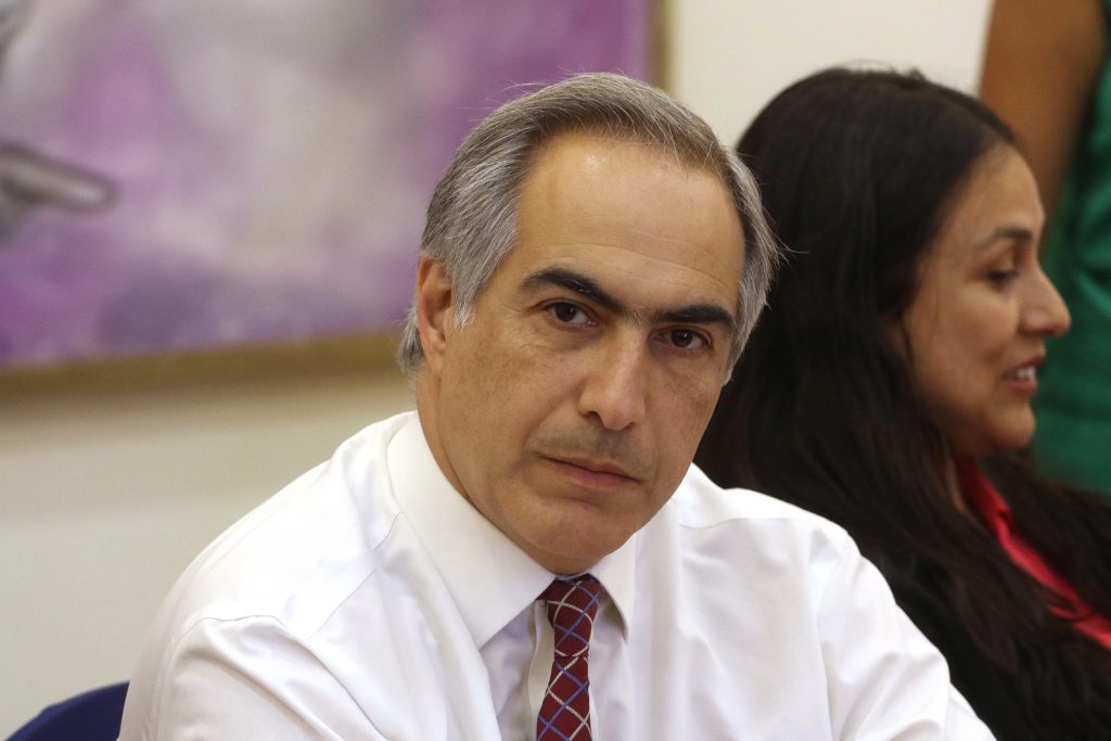 Senador Chahuán: “Los vapeadores no son un juguete”