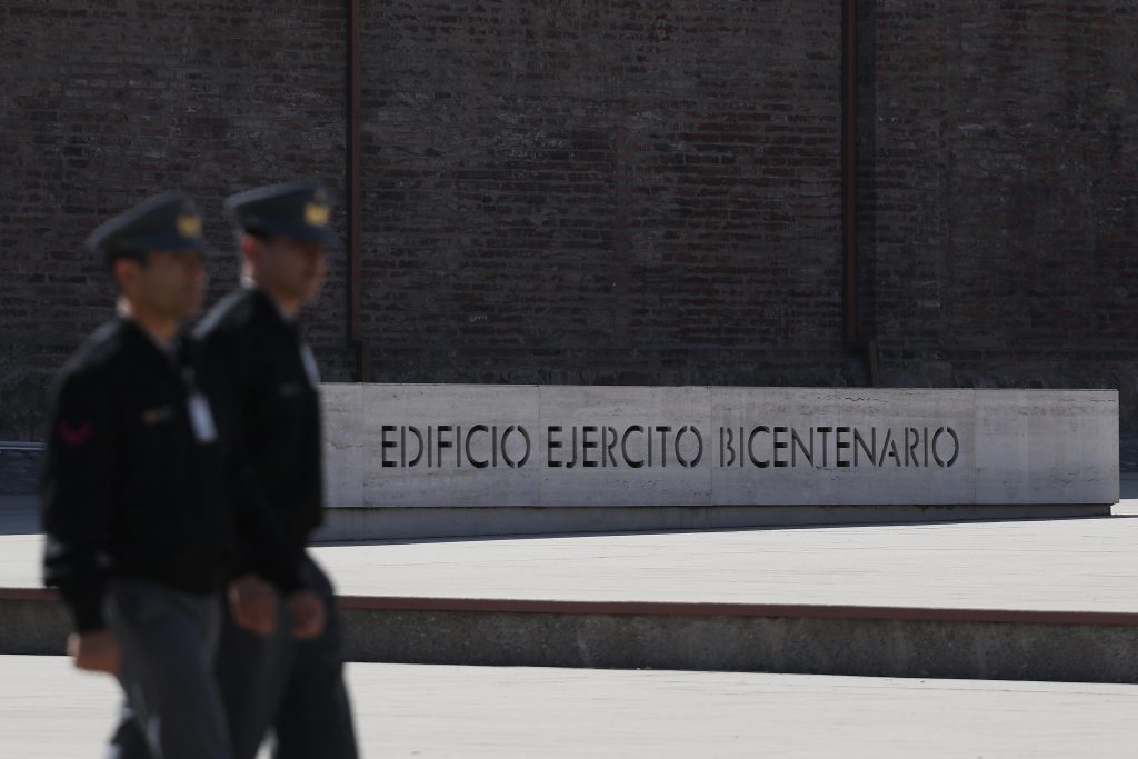 72 generales en retiro fueron recontratados por el Ejército