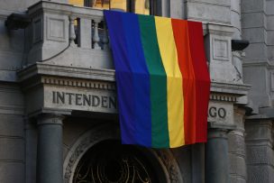 Senado y Fiscalía Nacional izarán bandera LGBTI contra homofobia y transfobia