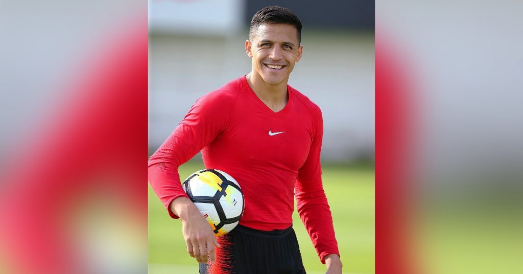 “Entre 15 y 45 años”: Alexis Sánchez no convenció del todo con su nuevo look y fue víctima de bromas