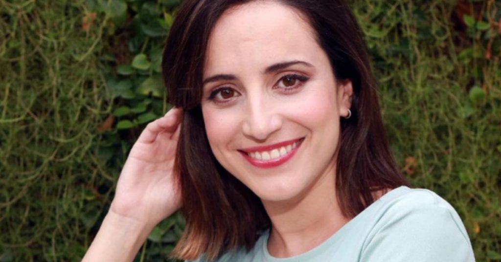 “¿Es tu hermana?”: Actriz Camila Hirane confunde a seguidores al compartir fotografía con su madre