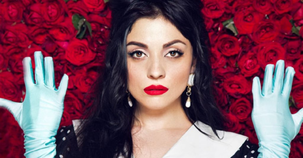 Premios MTV Latinoamérica: Mon Laferte recibe premio a mejor video por “El Beso”