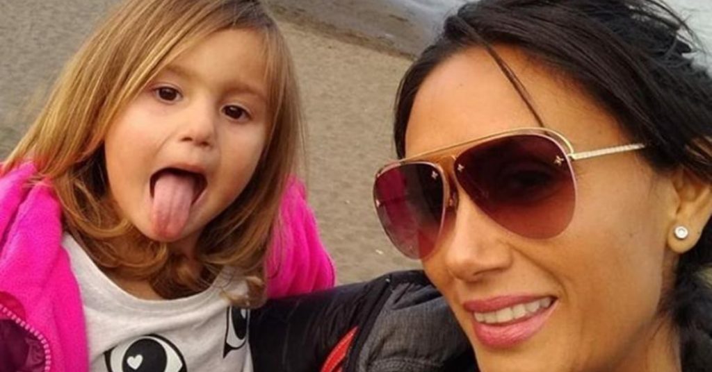 “¿Tan pequeña y maquillada?”: Pamela Díaz le jugó confusa broma a su hija y las redes reaccionaron