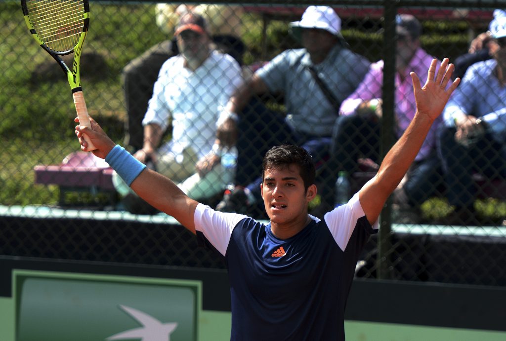 Cristian Garin debutó con sólido triunfo en el ATP 250 de ´s-Hertogenbosch
