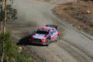 El belga Thierry Neuville salió ileso tras accidentarse en el Rally Mundial