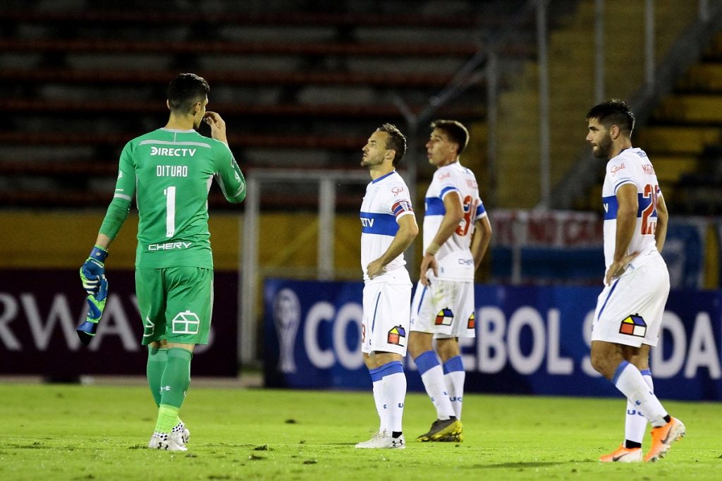 Prensa ecuatoriana se burla del papelón histórico de Universidad Católica en Copa Sudamericana