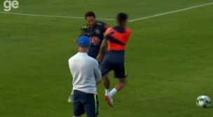 [VIDEO] La fea reacción de Neymar tras recibir un “caño” por parte de un juvenil