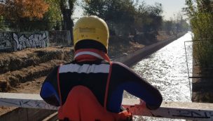 Falsa alarma movilizó a Bomberos en búsqueda de un supuesto bebé que cayó el canal San Carlos