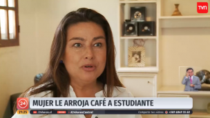 Mujer que lanzó café a estudiante en Providencia aseguró que hasta 