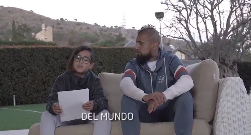 “Monito Vidal” entrevistó a su papá y le sacó hasta qué edad se va a dedicar al fútbol