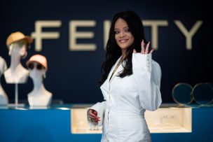 Rihanna se convierte en la cantante más rica del mundo según Forbes