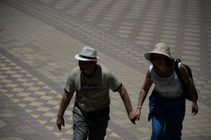 Francia rompe récord de calor con 45°C y hay dos muertos en España