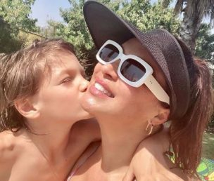 Marlen Olivari enternece a las redes sociales con video donde estudia con su hijo