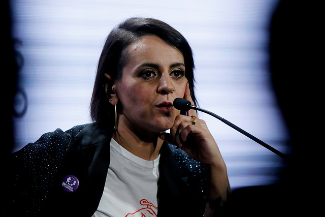 Jani Dueñas emplaza a Fran García Huidobro: “Por favor léete un libro sobre feminismo”