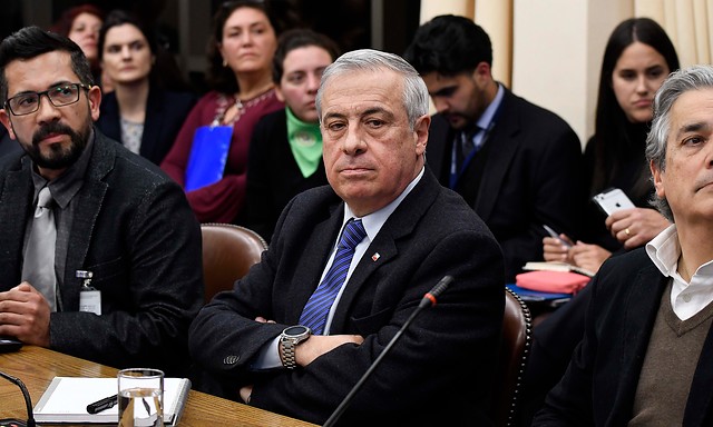 Mañalich: solicitud sobre financiamiento de ley del cáncer es “imposible”