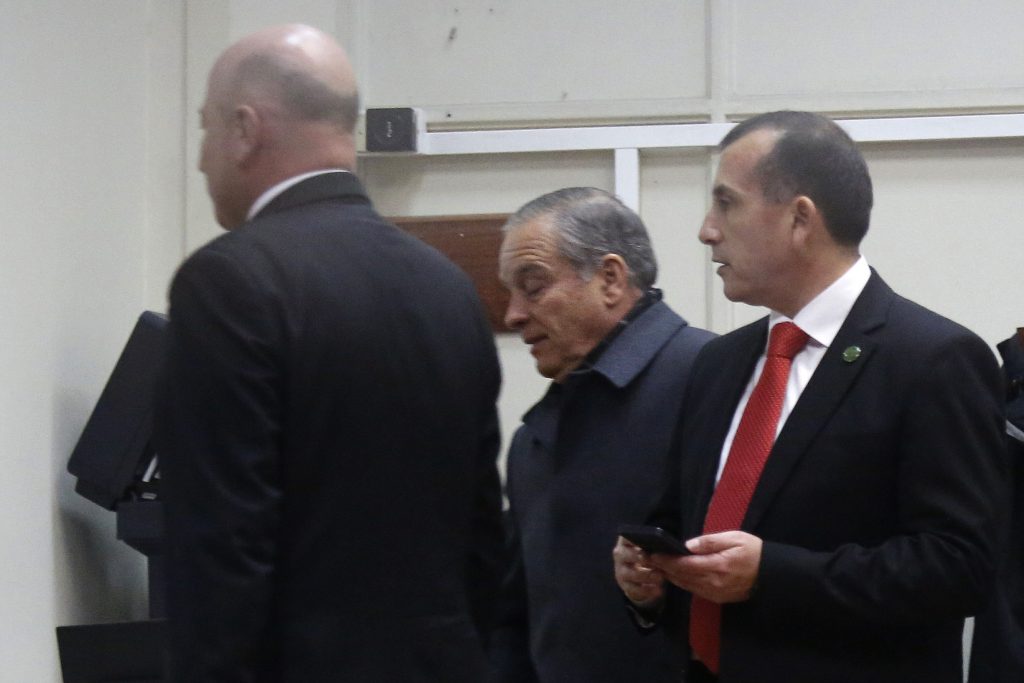 General Oviedo queda recluido en Batallón de Policía Militar y con embargo