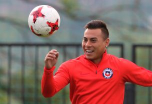 Felicevich sumaría a Eduardo Vargas como su representado en la Roja