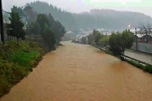 Declaran alerta roja en Concepción por desborde de río Andalién