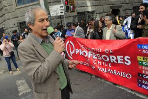 Profesores anuncian marcha para este martes por las calles de Valparaíso