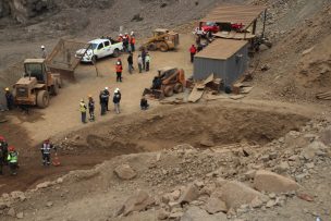 Carabineros exhibe momento en que rescatan a uno de los mineros en Tocopilla [VIDEO]