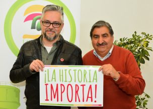 Sadi Melo y Baradit plantean que eliminación de Historia debilita a ciudadanos