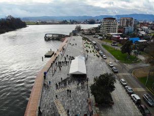 Ministro Alfredo Moreno inauguró remodelada Costanera de Valdivia