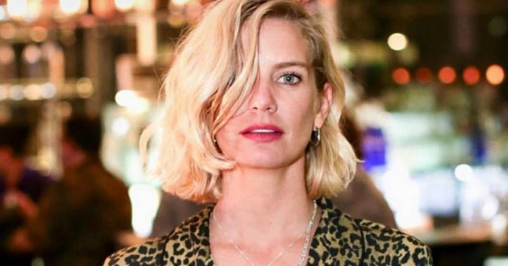 “Elijo mal… No le puedo a echar la culpa a los hombres”: El “mea culpa” amoroso de Javiera Acevedo