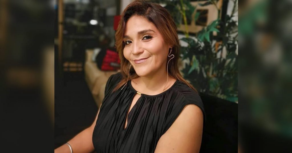 “Estoy feliz, al fin lo logré”: Katherine Orellana deslumbró con encendido y radical cambio de look