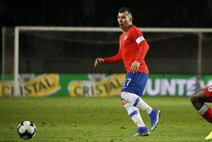 Gary Medel iguala a Bravo como los jugadores con más partidos con la Roja