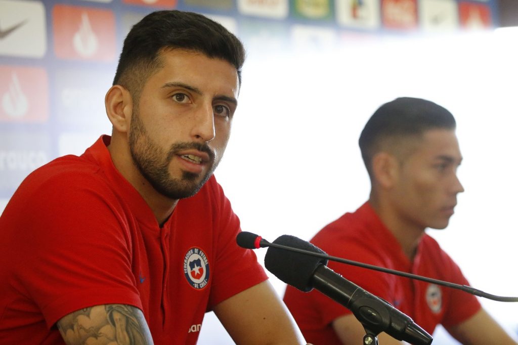 Guillermo Maripán y lesión de Nicolás Castillo: “Si no está bien dará un paso al costado”