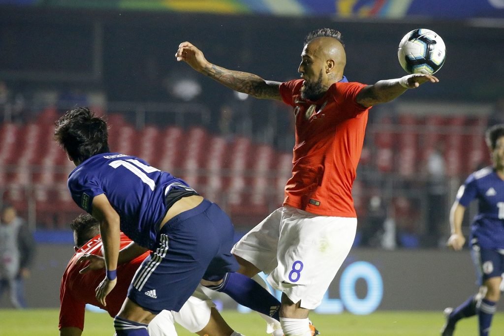 Periodista argentino: “Los proyectos deben mirar partidos completos de Aránguiz y Vidal”