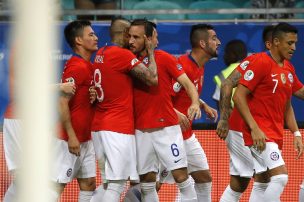 Las reacciones de los hinchas luego de la clasificación de la Roja a cuartos de Copa América