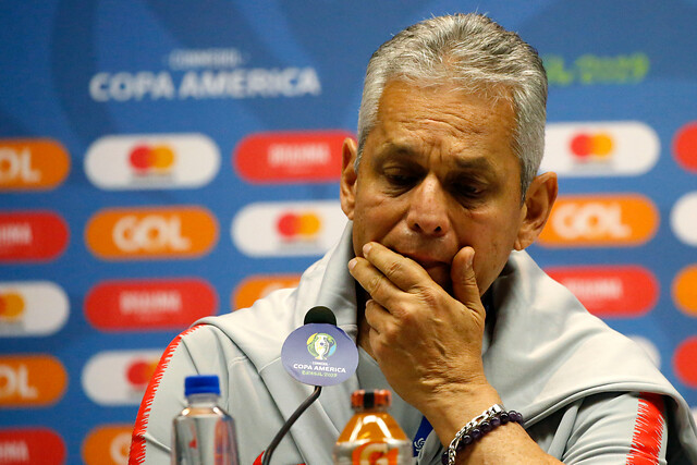 Rueda no asegura que Sánchez juegue contra Uruguay: “La idea es no correr riesgos”