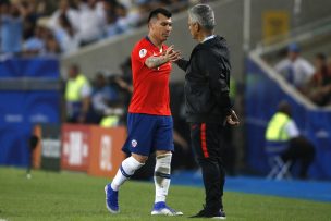 Medel y su salida del duelo con Uruguay: “Pedí el cambio por precaución”