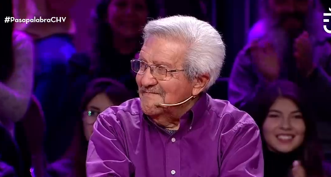 Participante de 88 años de Pasapalabra se gana al público con tierno gesto