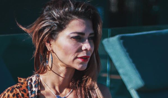 “No sabes qué hacer para llamar la atención”: Usuarios en picada contra Antonella Ríos por publicar fotos con poca ropa