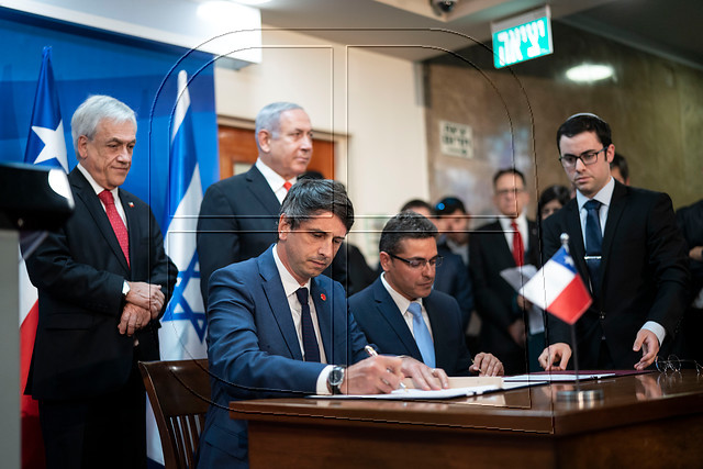 Chile e Israel firman acuerdo de cooperación en ciencia y tecnología